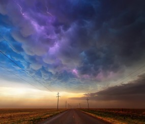 小孩喉咙长泡疼痛不发烧怎么回事（小孩喉咙有泡不发烧是怎么回事）