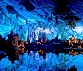 小孩发烧能吃克洛己新干混悬剂（小孩发烧可以吃克洛己新吗）